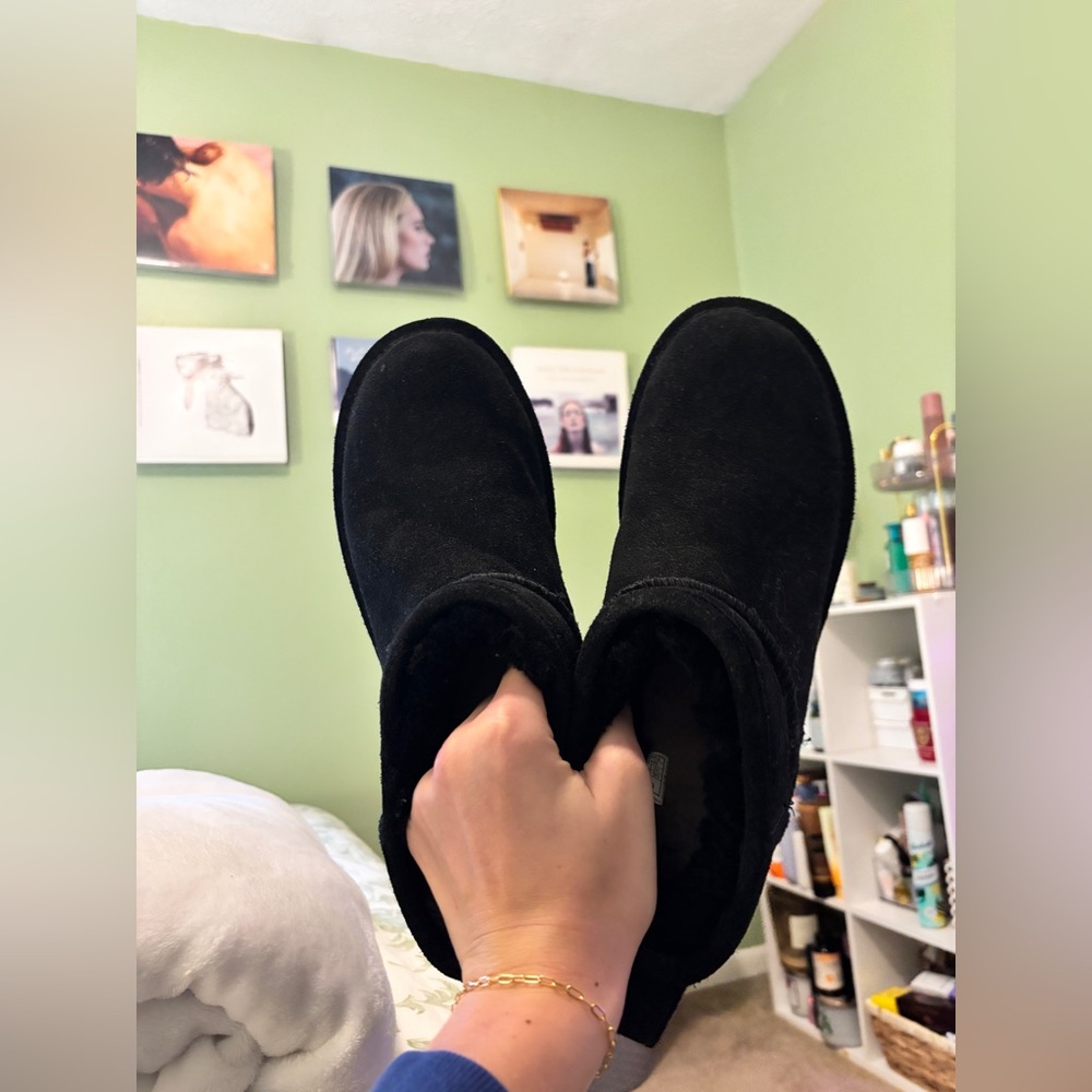 Bearpaw mini boots
